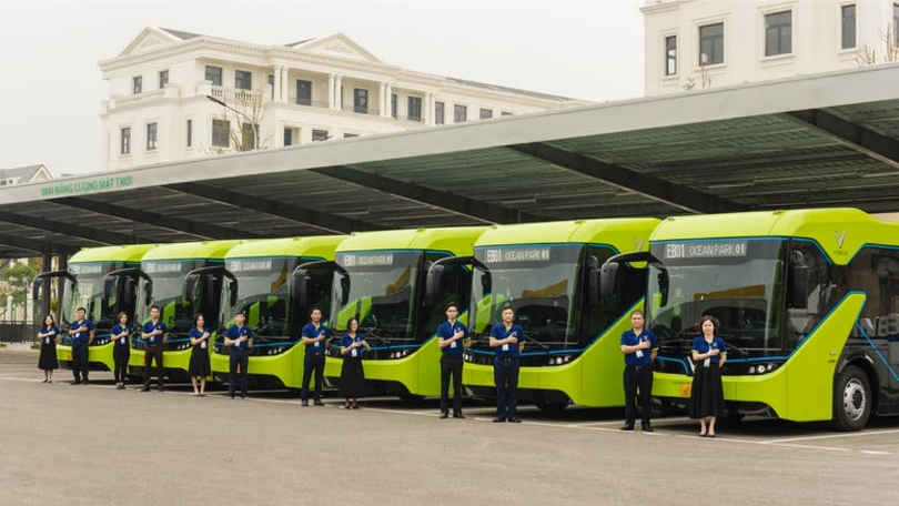 Hà Nội đưa vào vận hành thêm 10 tuyến xe buýt điện