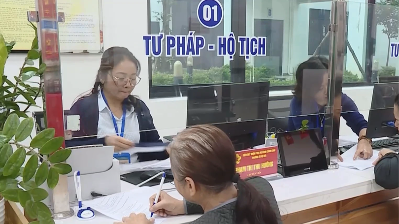Hà Nội: Ủy quyền 636 TTHC, giải phóng 32 triệu giờ lao động