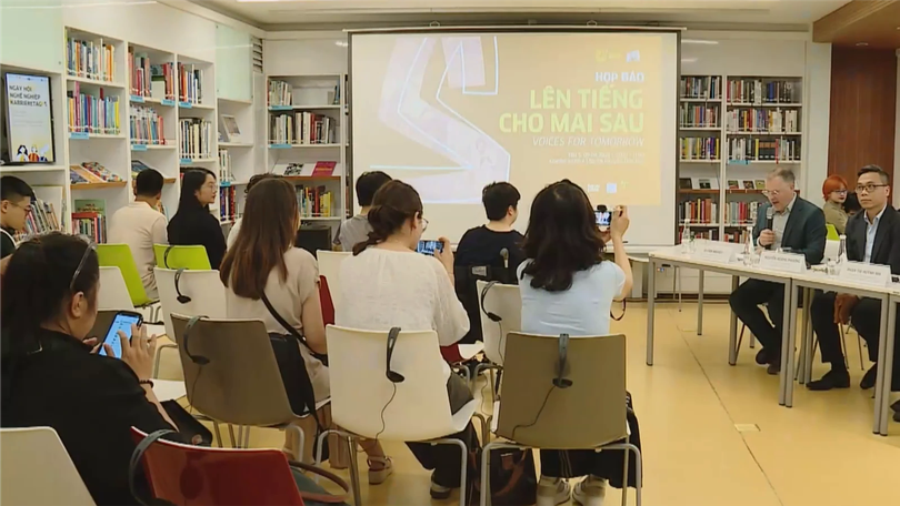 'Lên tiếng cho mai sau' kể câu chuyện xã hội đương đại
