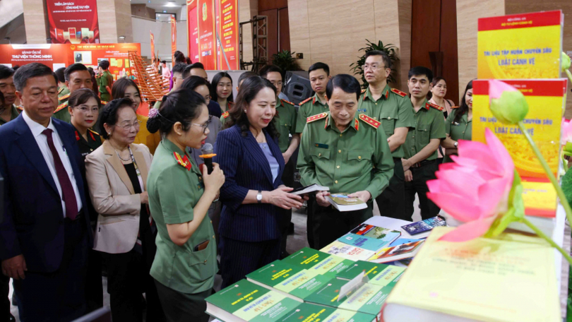 Ngày sách và văn hóa đọc Công an nhân dân