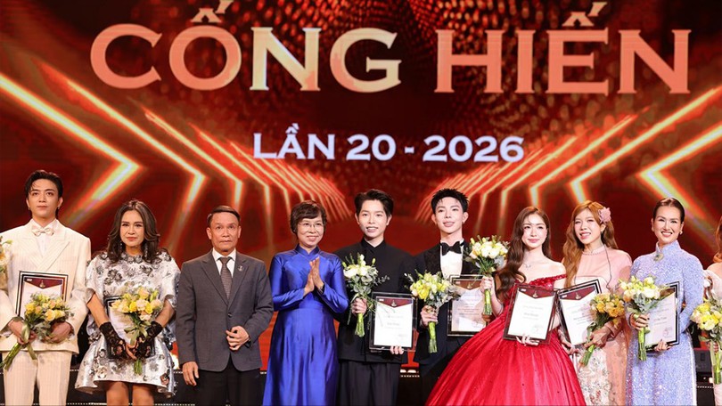 Giải thưởng Cống hiến: 20 năm vinh danh tài năng Việt