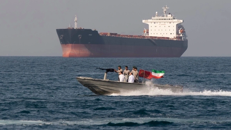 Iran xem xét nới lỏng phong tỏa eo biển Hormuz