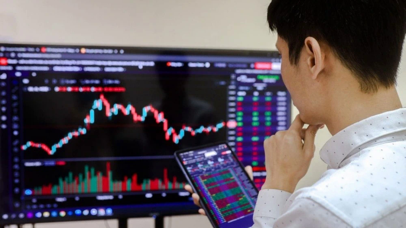 Chứng khoán điều chỉnh mạnh, cơ hội tích lũy trung dài hạn