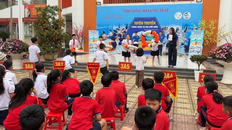 Phường Hoàng Mai tuyên truyền phòng tránh đuối nước cho học sinh