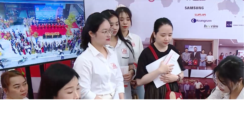 Sức nóng Ngày hội việc làm 2026 tại Đại học Kiến trúc Hà Nội