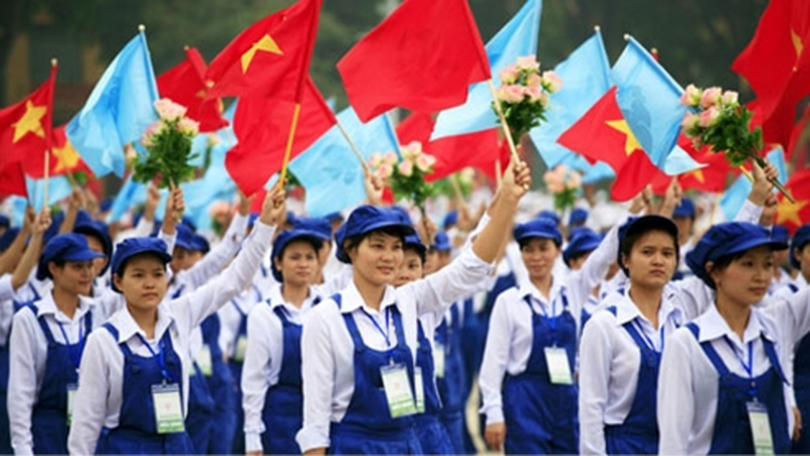 Diễu hành chào mừng Ngày Quốc tế Lao động 1/5