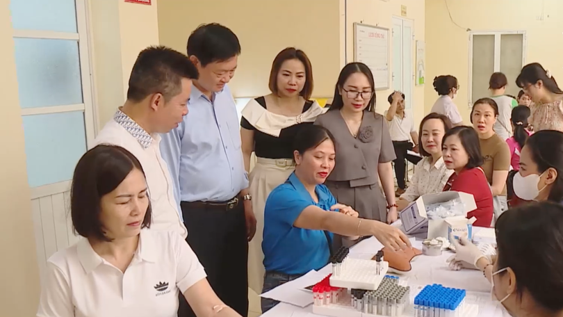 Tầm soát quản lý sức khoẻ cho người dân ngay tại y tế cơ sở