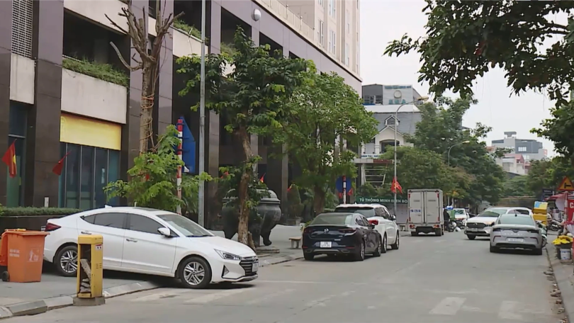 Hà Nội chuẩn bị cho lộ trình thí điểm cấm xe xăng