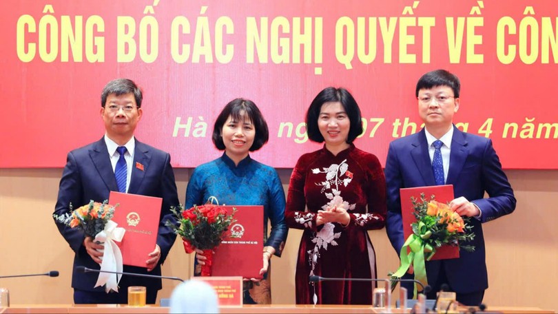 Thường trực HĐND thành phố Hà Nội công bố quyết định cán bộ