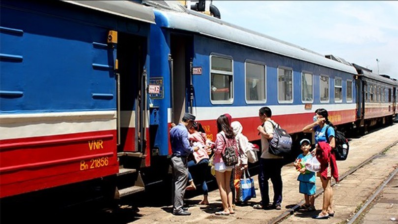 Giá vé tàu hỏa dịp 30/4 tăng mạnh