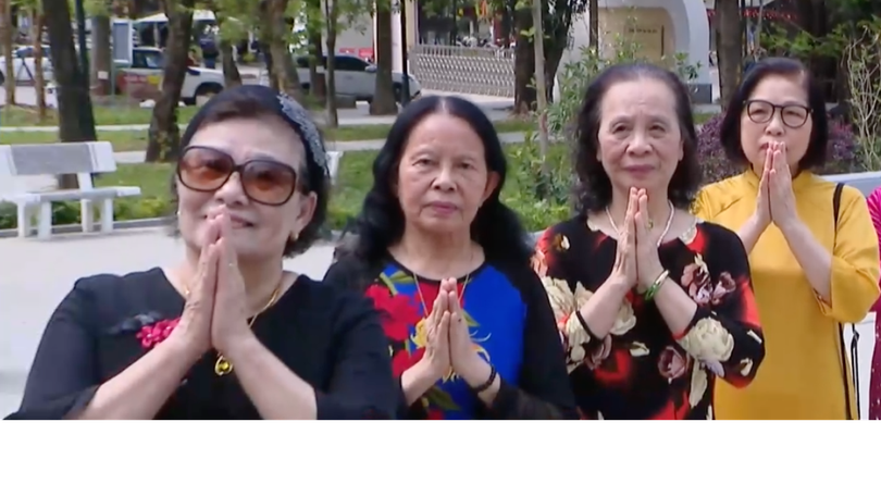 Nghỉ lễ, tìm về lịch sử
