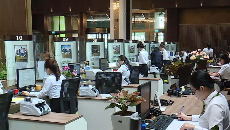 Lãi suất tăng tới 14%, người mua nhà đối mặt áp lực tài chính
