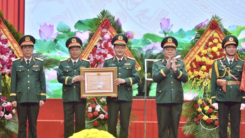 Công tác tư tưởng trong quân đội phải luôn "đi trước, mở đường"