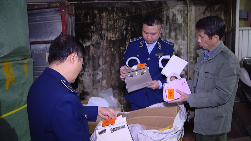 Hà Nội đồng loạt triển khai chống hàng giả, hàng nhái