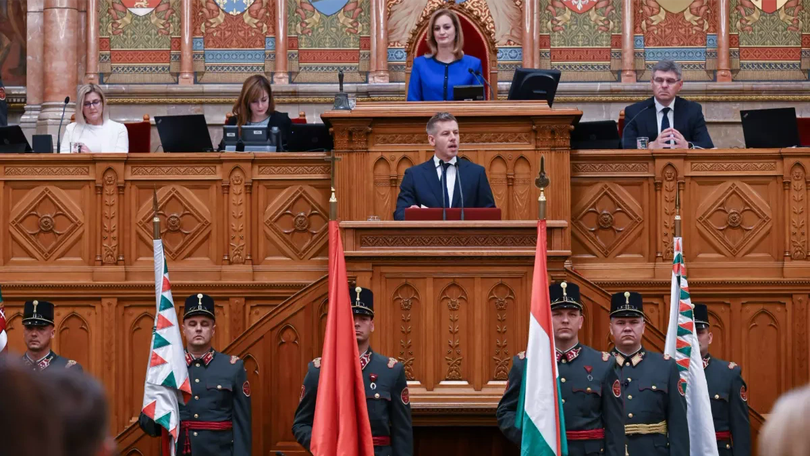 Nội các mới của Hungary tuyên thệ nhậm chức