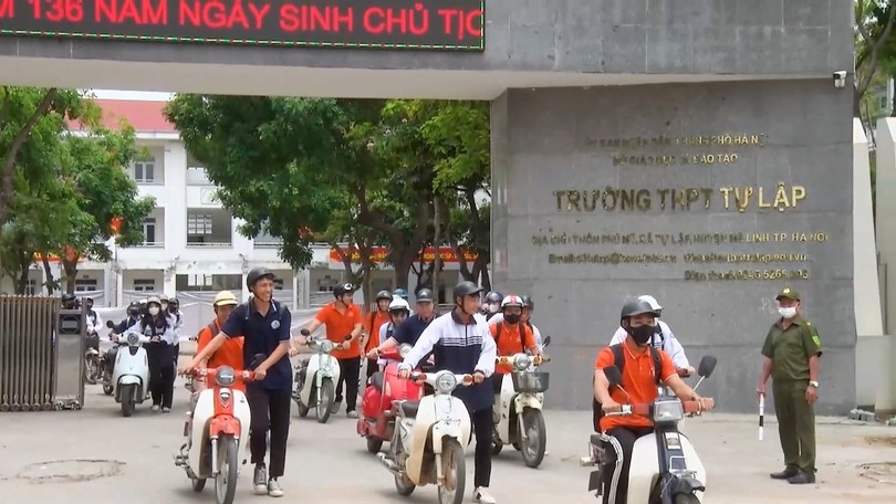 Công an xã Tiến Thắng phát huy hiệu quả mô hình 'Cổng trường an toàn giao thông'