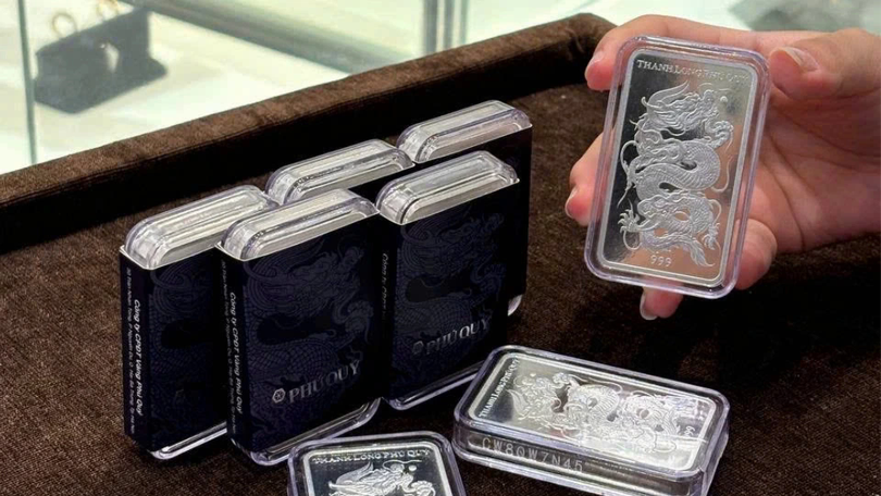 Phú Quý: Bán bạc chờ cả tuần mới nhận được tiền