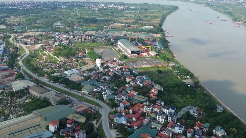 Chủ động tháo dỡ các công trình vi phạm dọc sông Hồng