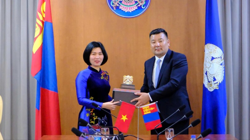 Hà Nội tăng cường quan hệ hữu nghị và hợp tác với thành phố Ulaanbaatar, Mông Cổ