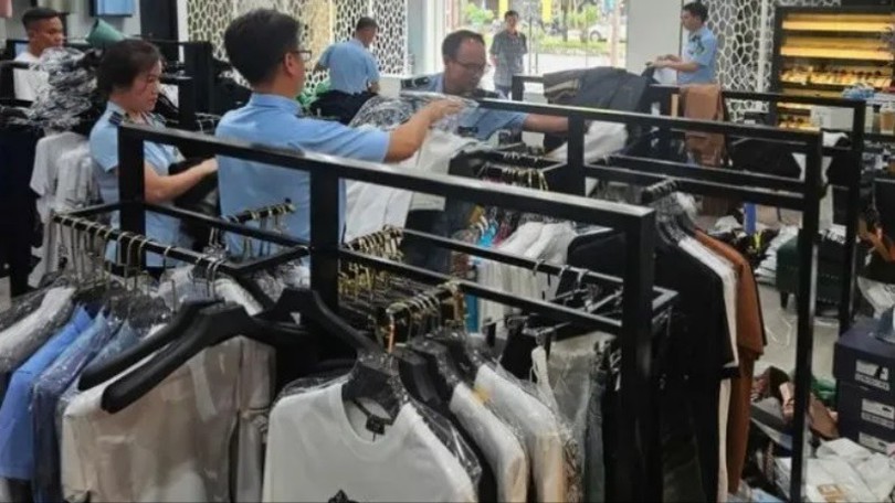 Thu giữ hàng nghìn sản phẩm thời trang giả nhãn hiệu