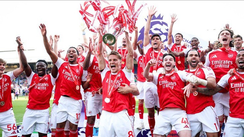 Toàn cảnh ngày hạ màn Premier League 2025/2026