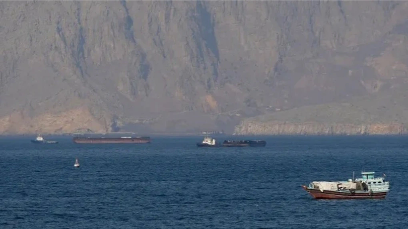 Iran khẳng định không đàm phán về eo biển Hormuz