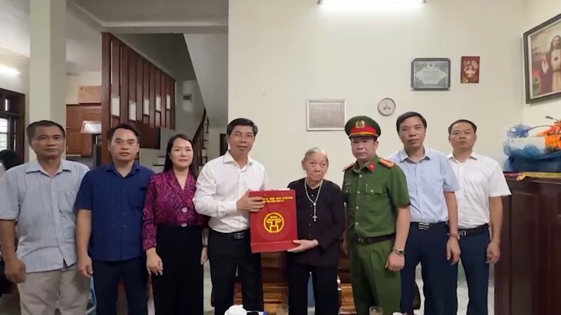 Người dân là trung tâm: Hướng tới mô hình phát triển vì hạnh phúc