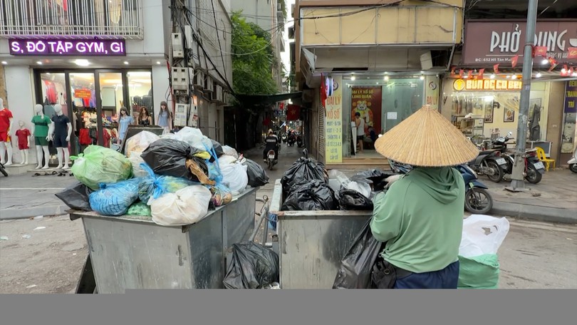 Tìm giải pháp xử lý điểm nóng chân rác tại Hoàng Mai