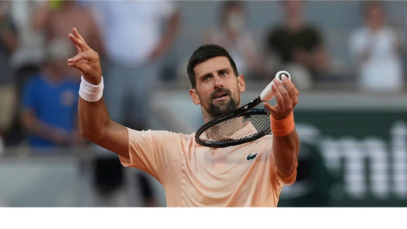 Novak Djokovic thẳng tiến vào vòng 3 Roland Garros
