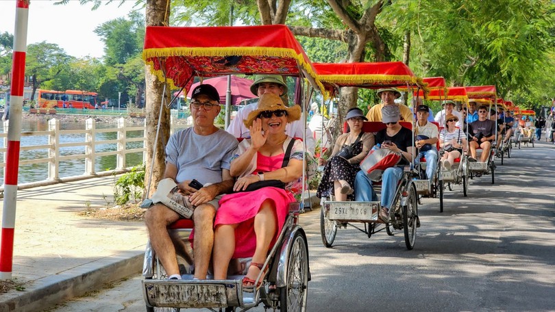 Hà Nội đón gần 15 triệu lượt khách trong 5 tháng