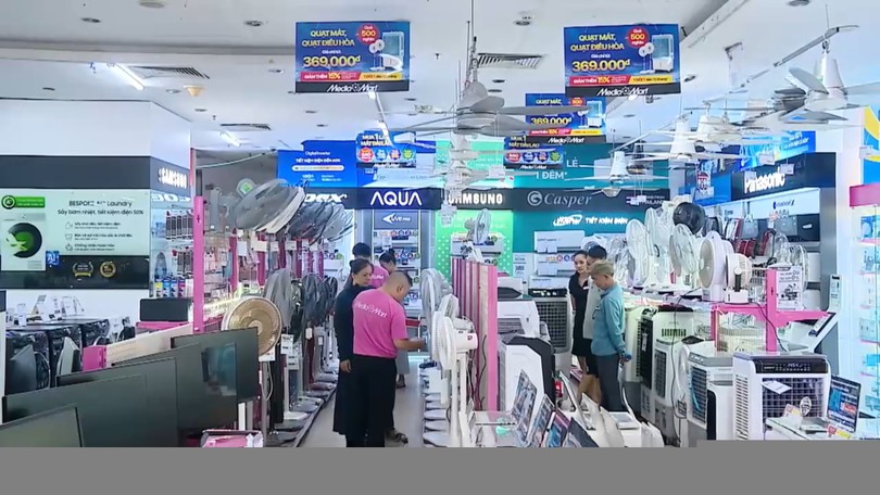 Thị trường điện máy 'tăng nhiệt' mùa nắng nóng