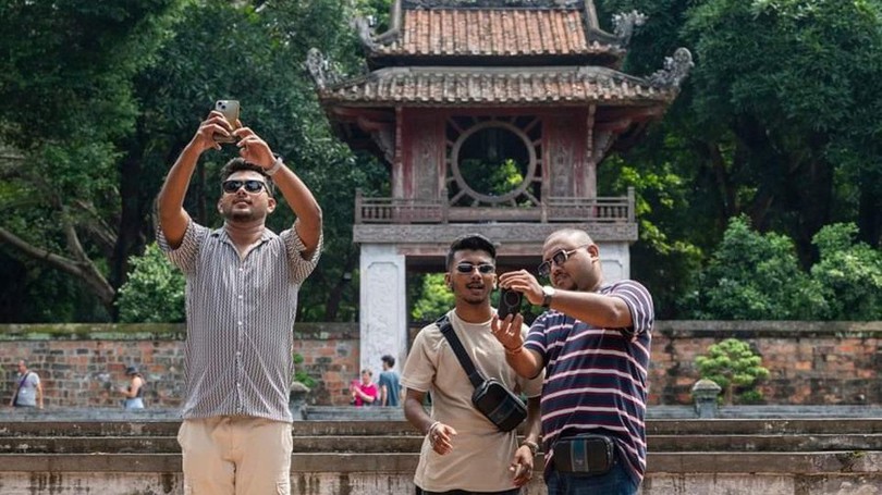 Gần 15 triệu lượt khách đến Hà Nội trong 5 tháng đầu năm