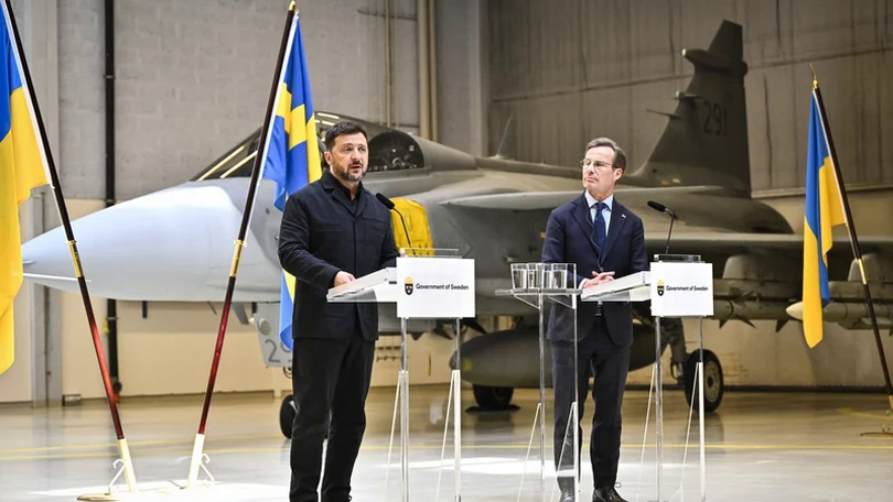 Ukraine và Thụy Điển ký kết nhiều thỏa thuận quốc phòng