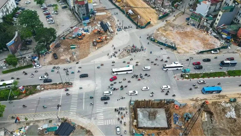 Điều chỉnh giao thông nút giao La Thành - Nguyễn Chí Thanh