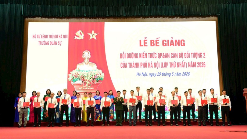 120 học viên hoàn thành lớp bồi dưỡng kiến thức quốc phòng - an ninh