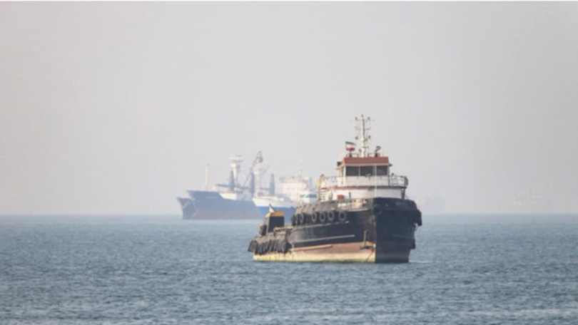 Mỹ cấm trả phí cho Iran để đảm bảo an toàn qua Hormuz
