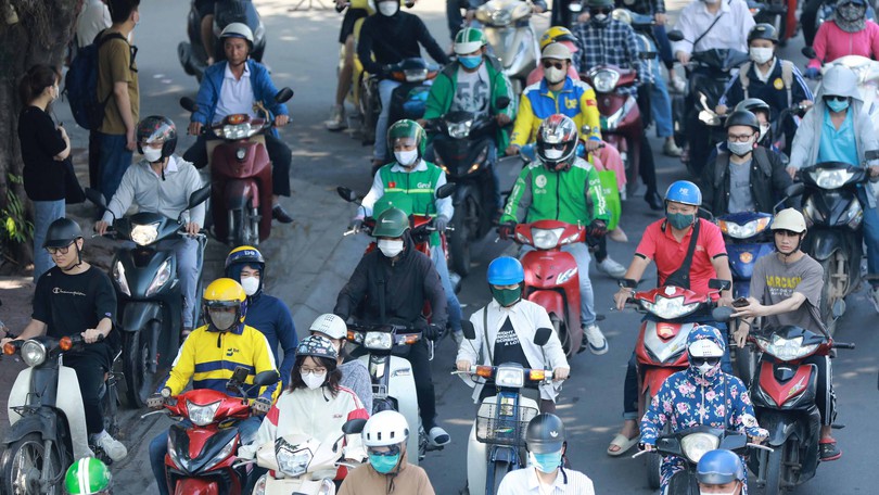 Hà Nội tổ chức lấy ý kiến việc sử dụng xe máy hoạt động kinh doanh, vận tải
