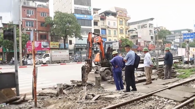 Hà Nội xoá bỏ thêm 6 lối đi tự mở qua đường sắt