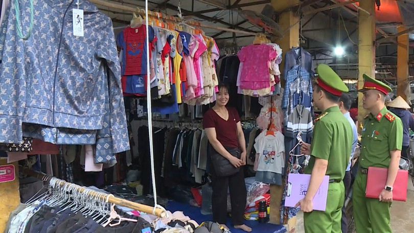 Xóa bỏ chợ cóc, ổn định sinh kế tiểu thương | Chính quyền cơ sở | 08/05/2026