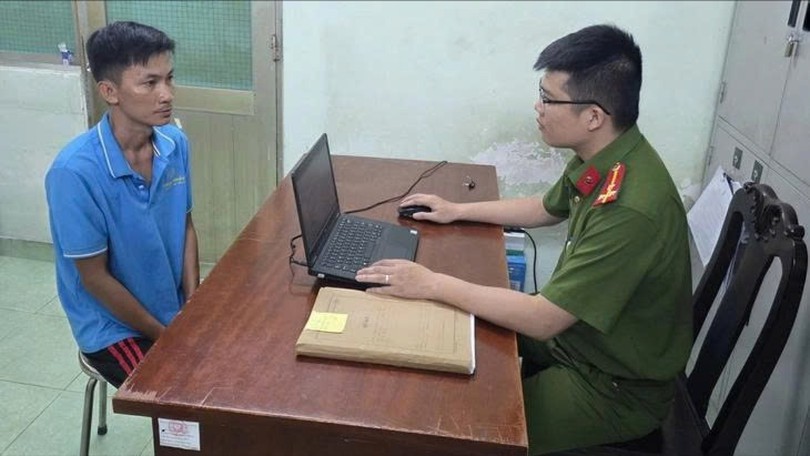 Tạm giữ người đàn ông bạo hành con riêng của vợ