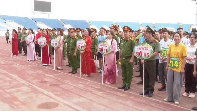 Rèn thể lực - Rèn bản lĩnh người chiến sĩ công an Thủ đô