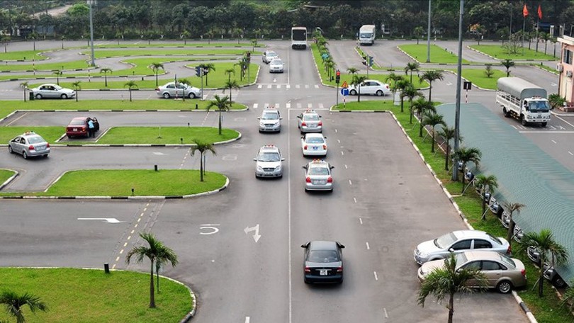 Sát hạch lái xe bắt đầu từ bài học tai nạn