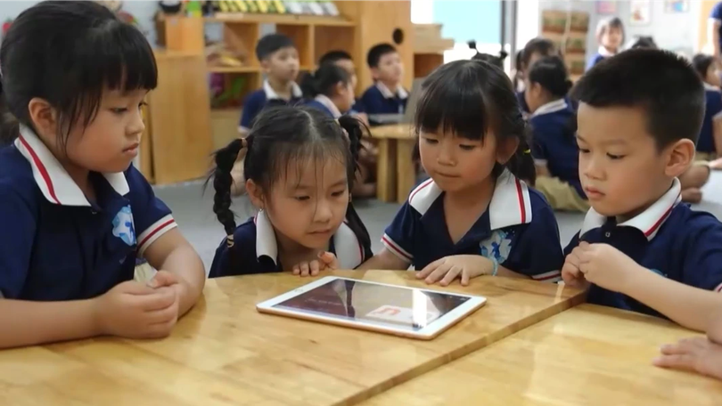 Trẻ em hạnh phúc, an toàn và vững bước trong kỷ nguyên số