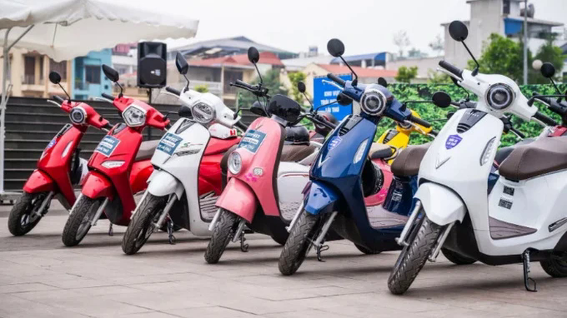 Hà Nội đề xuất hỗ trợ tối đa 20 triệu đồng khi đổi xe máy xăng sang xe điện