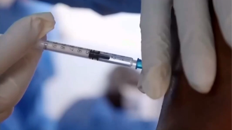 Mỹ: Đại học Oxford phát triển vaccine Ebola, sẵn sàng thử nghiệm