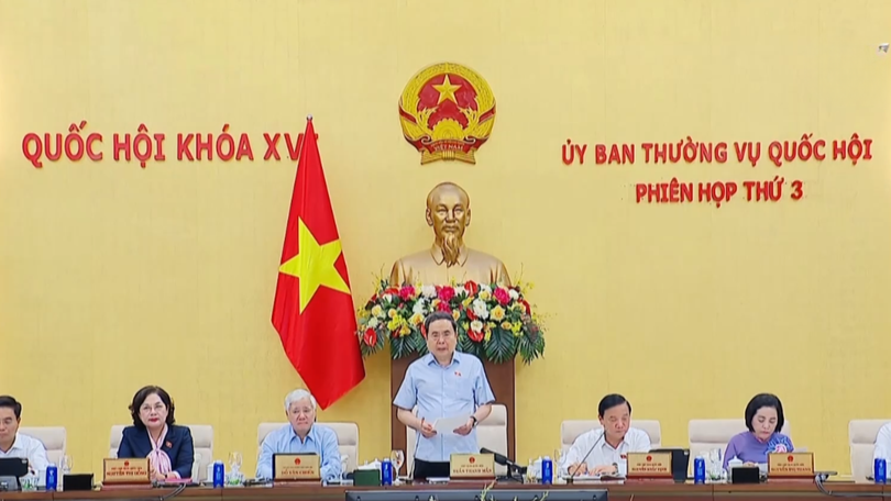 Khai mạc phiên họp thứ 3 của Ủy ban Thường vụ Quốc hội
