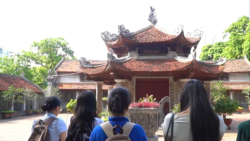 Chùa Láng - Ngôi chùa cổ với kiến trúc độc đáo
