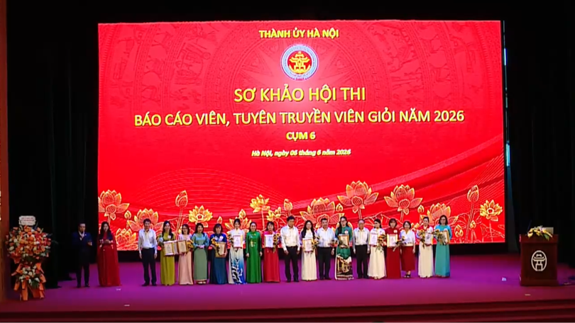 Tuyên truyền, đưa nghị quyết của Đảng vào cuộc sống