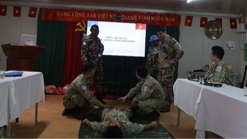 Việt Nam huấn luyện kỹ năng cấp cứu cho sĩ quan LHQ tại châu Phi