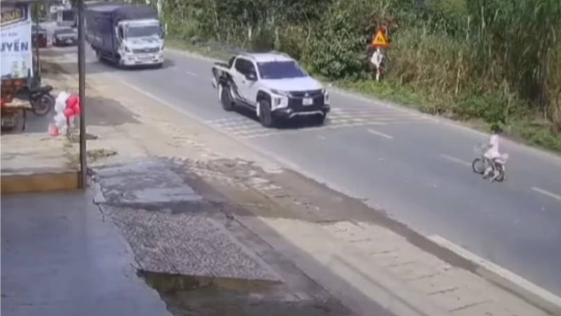 Cảnh báo tình huống tham gia giao thông nguy hiểm